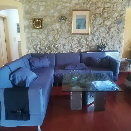 Villa Villalas - Traditional Stone House In Of Mani