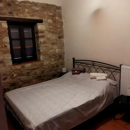 Villa Villalas - Traditional Stone House In Of Mani